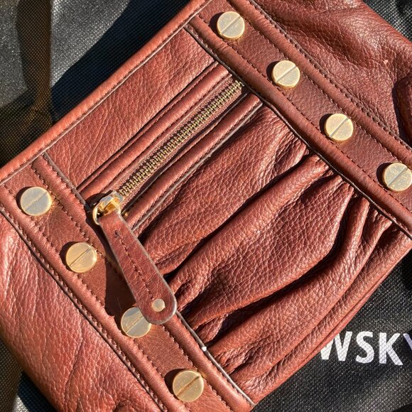 NWT! B. Makowsky Galway Brandy-colored Genuine Leather Purse - Picture 4 of 5